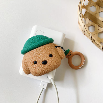 Funda AirPods Perrito con Gorra ✨ | Protección Divertida y Original para tus Auriculares Apple