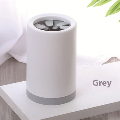 Limpia Patas Portátil de Silicona para Perros y Mascotas – Vaso Limpiador Desmontable Antibarro con Cerdas Suaves y Diseño Antideslizante