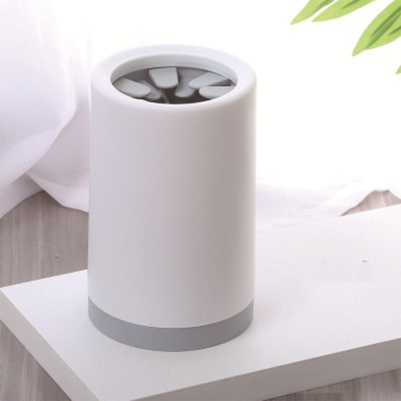 Limpia Patas Portátil de Silicona para Perros y Mascotas – Vaso Limpiador Desmontable Antibarro con Cerdas Suaves y Diseño Antideslizante